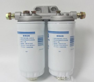 Кронштейн топливных фильтров A3000-1105010-937 двигателя YC6108/YC6B125 Yuchai (Ючай)